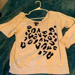 Women’s XL leopard long sleeve